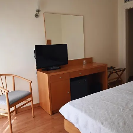안젤라 스위트&로비 3* Rhodes City