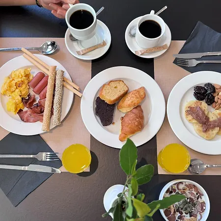 Hotel Angela Downtown Rhodes City