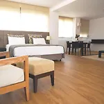 Angela Downtown 3*