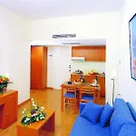 Angela Downtown Otel 3*