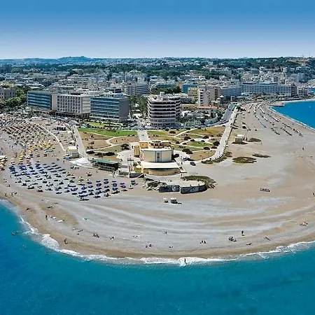 Angela Downtown 3*