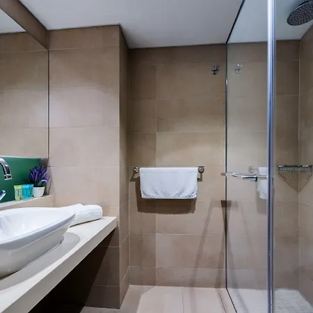 Angela Downtown Otel 3*