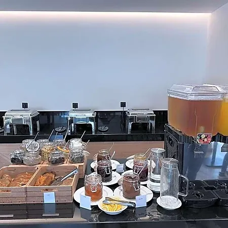 Angela Downtown Otel 3*