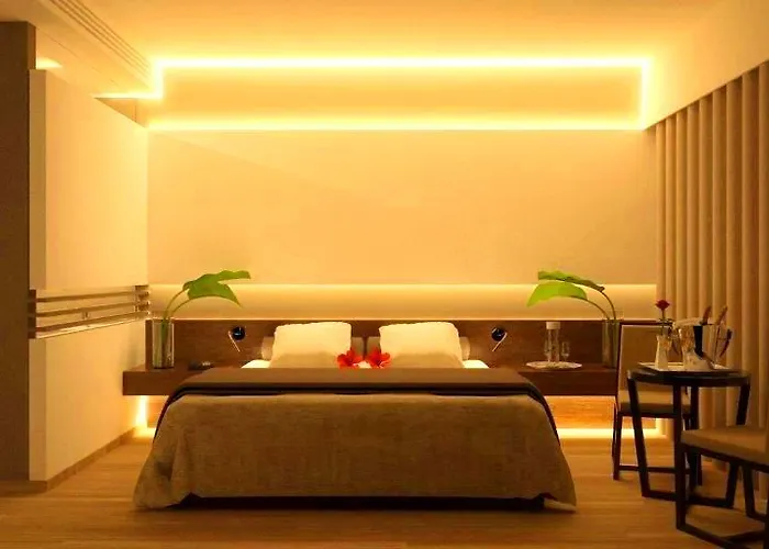 Hotel Angela Downtown