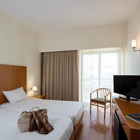 Готель Angela Downtown Rhodes City