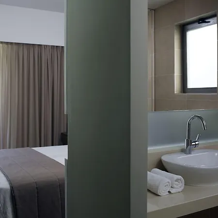 Angela Downtown ホテル